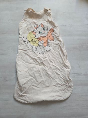 Gigoteuse légère disney marie 6-18 mois tres bon état