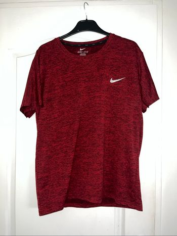 T-shirt Nike