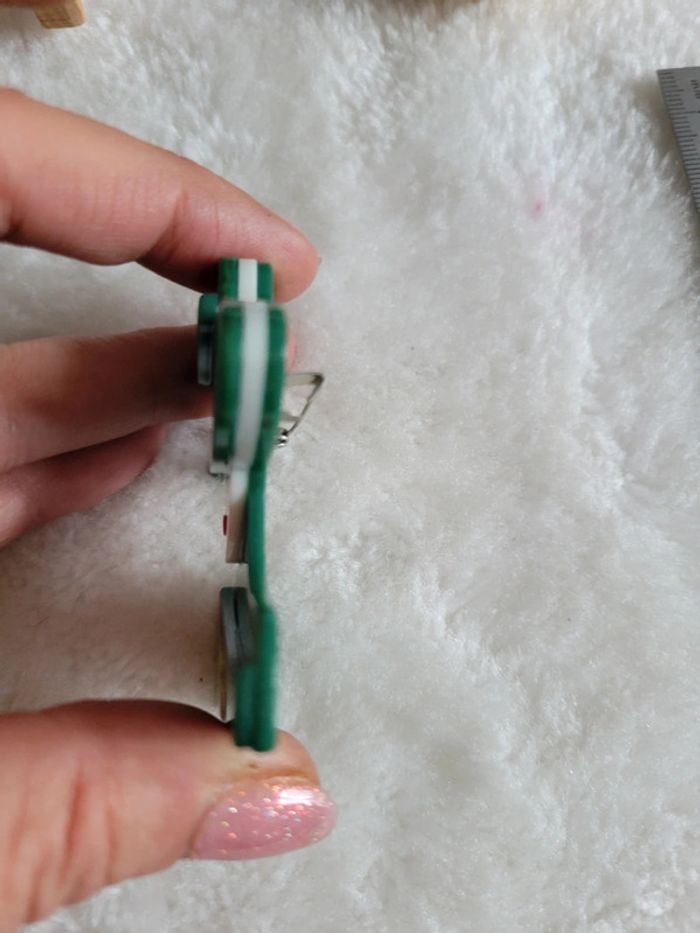 Broche chapeau et chale vert - photo numéro 4