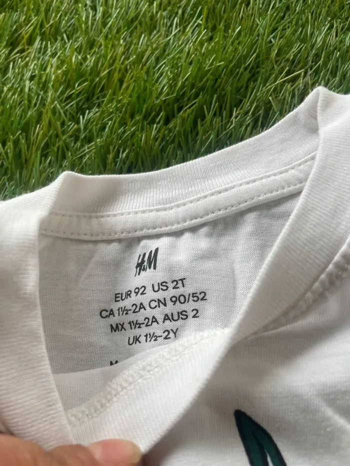 Lot 2 t-shirt taille 2/3 ans - photo numéro 2