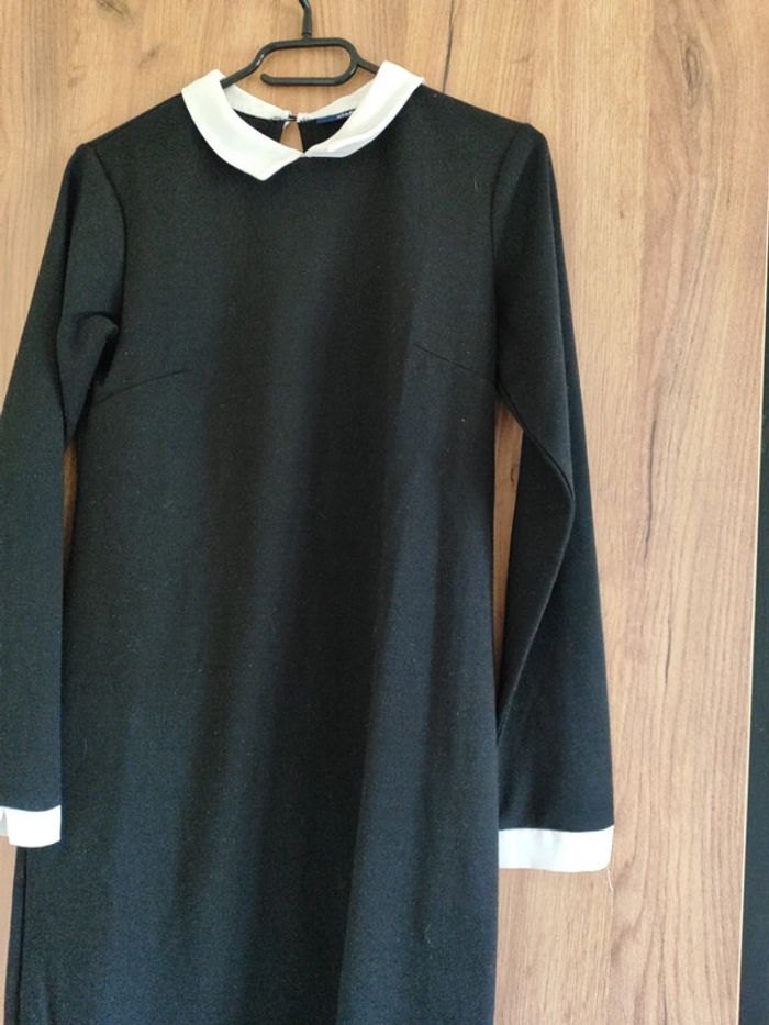 Robe noire de grossesse. Taille S - photo numéro 2