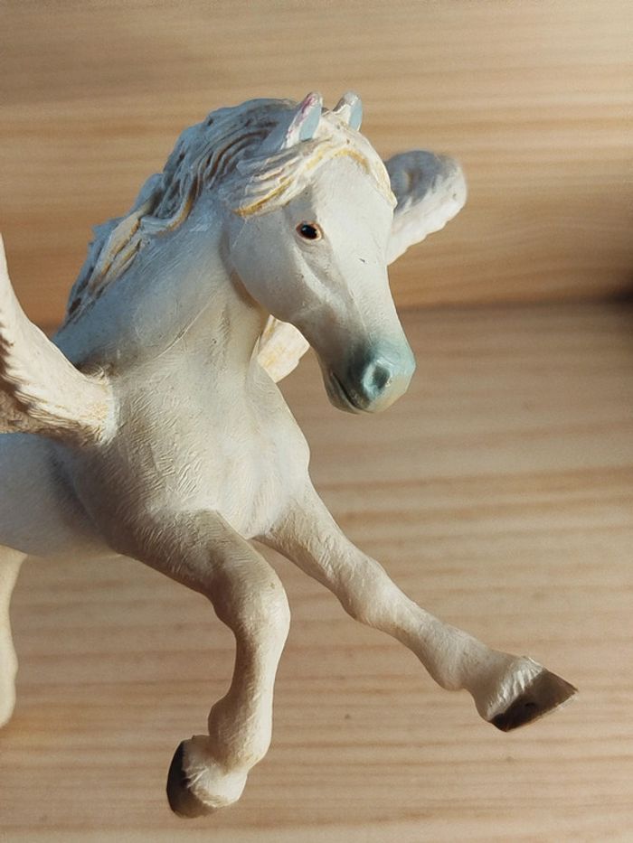 PAPO pégase Figurine animal imaginaire - photo numéro 3