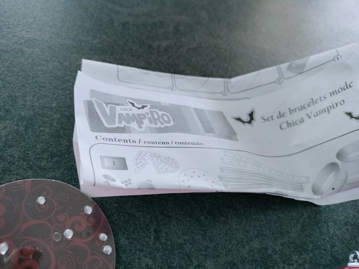 Set de bracelets Chica vampiro - photo numéro 3