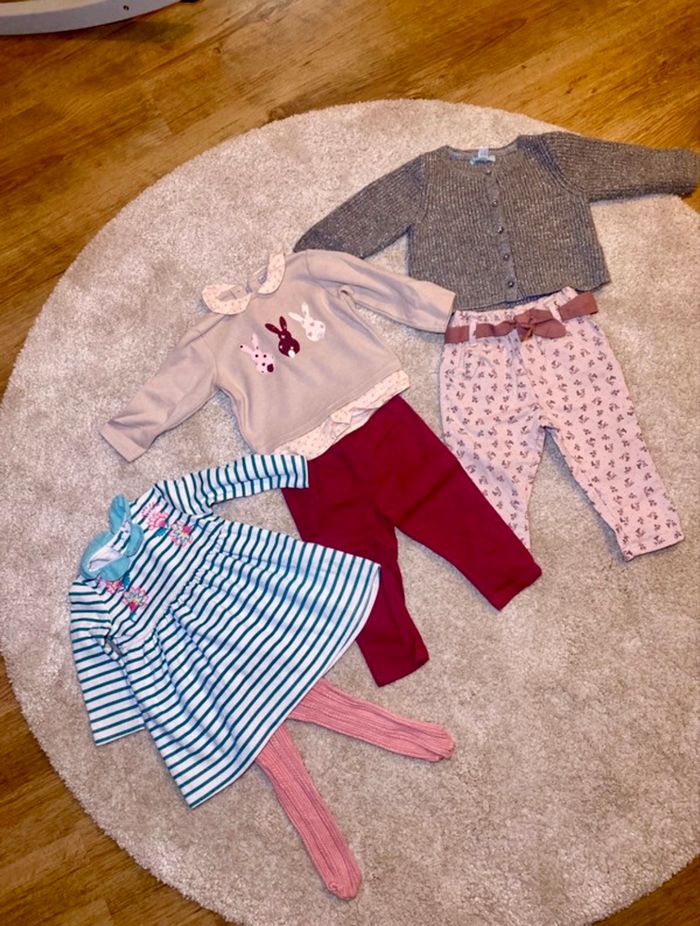 Lot de 3 ensembles taille 12 mois