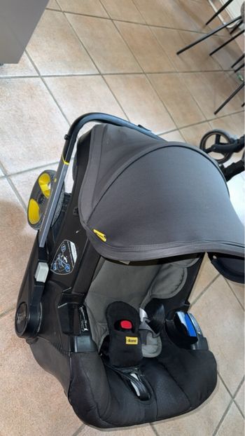 poussette siège auto DOONA i
