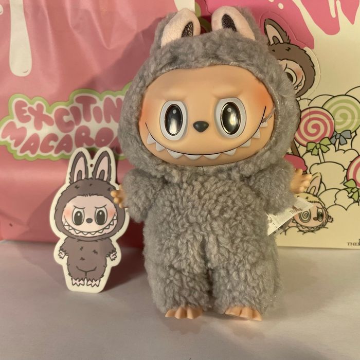 LABUBU Exciting Macaron – Sesame Bean – POP MART authentique