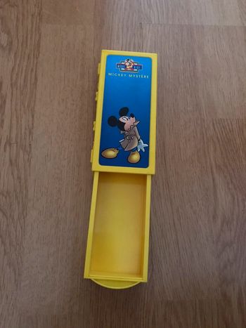 Valisette magique double fond mickey