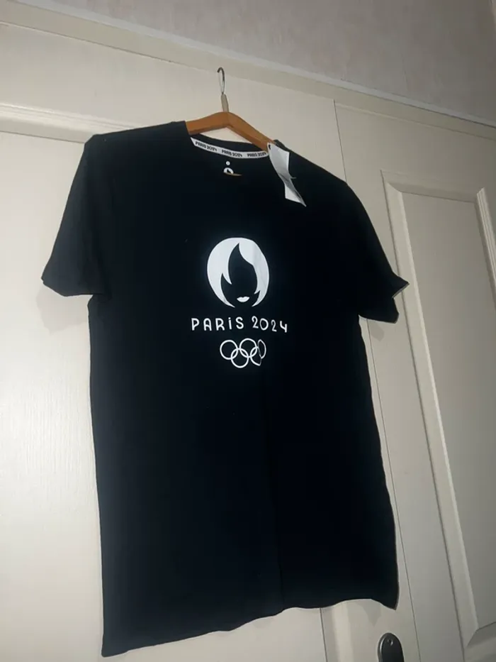 T-shirt Paris 2024 - photo numéro 2