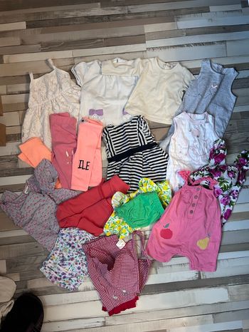 Lot de 20 vêtements bébé fille 3 mois