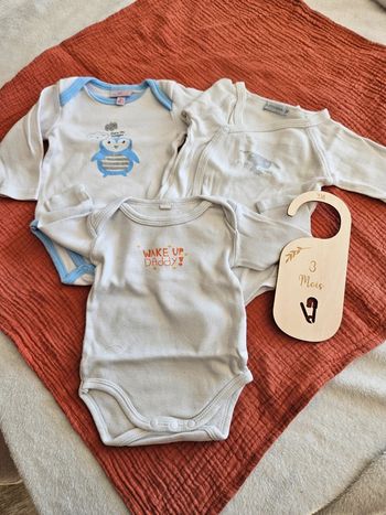 Body manches longues / Taille 3 mois