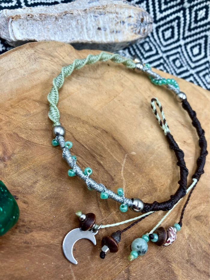 Bijou de cheveux - ateba - en macramé avec lune et coquillage - photo numéro 3