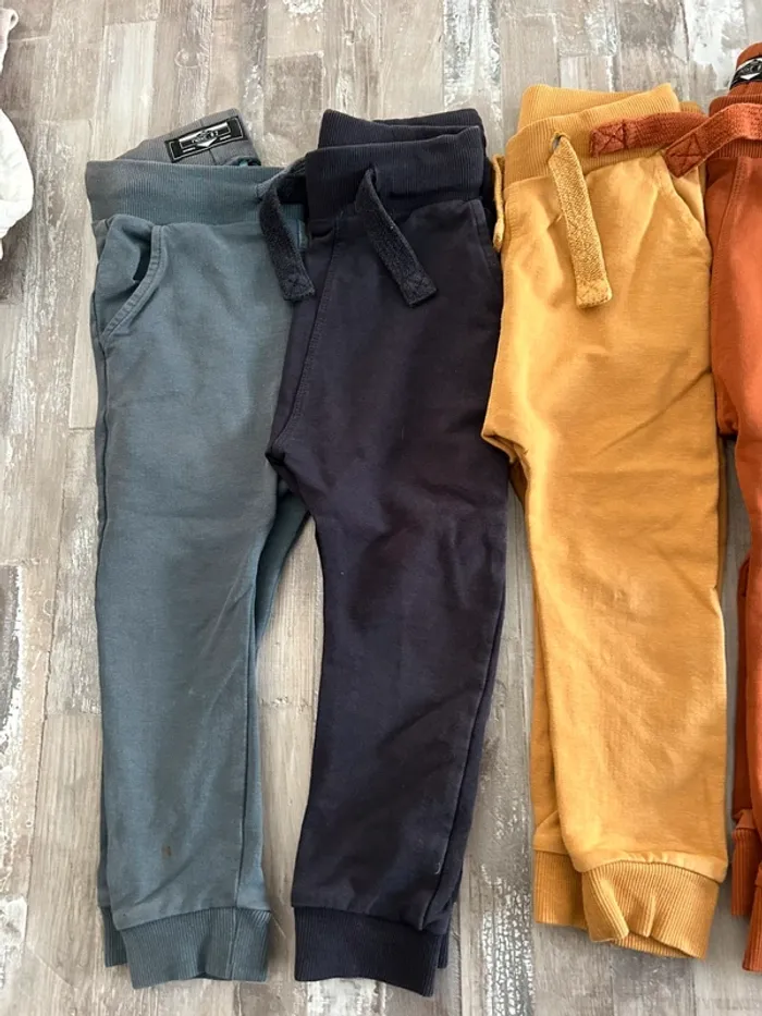 Lot 5 pantalons Next T2/3 ans - photo numéro 2