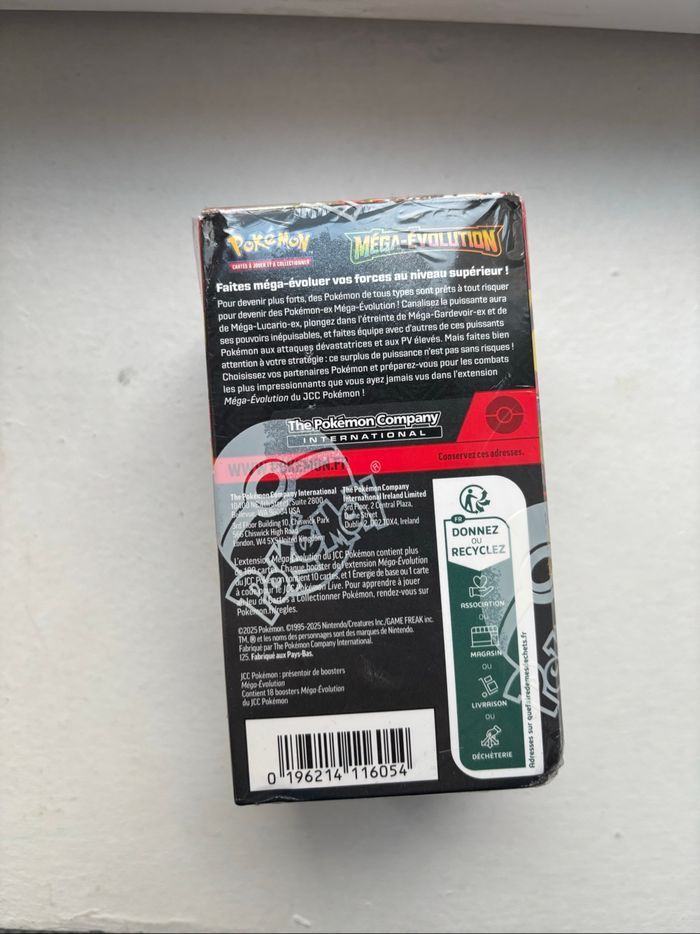 Demi display me01 mega évolution - photo numéro 3