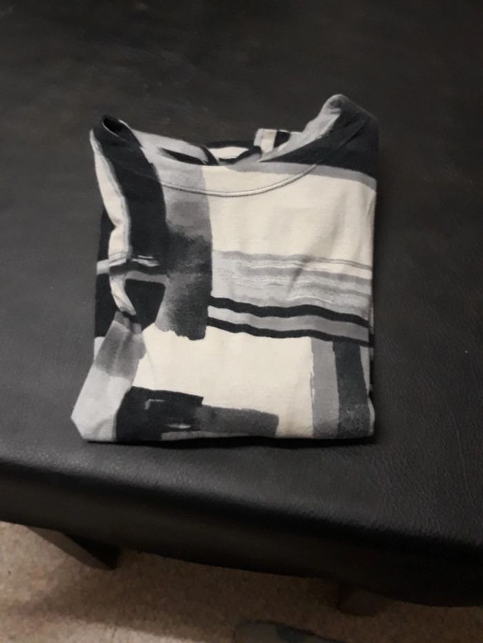 Lot de 2 Tee-shirts mi-saison femme L - photo numéro 2