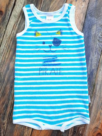 Superbe barboteuse éponge Absorba, blanche rayée turquoise, 18 mois