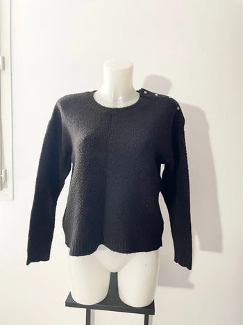 Pull noir