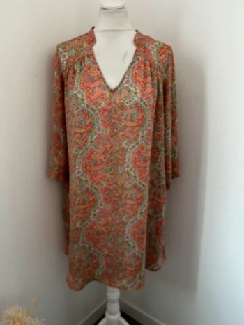 Robe motifs col en V Zara M