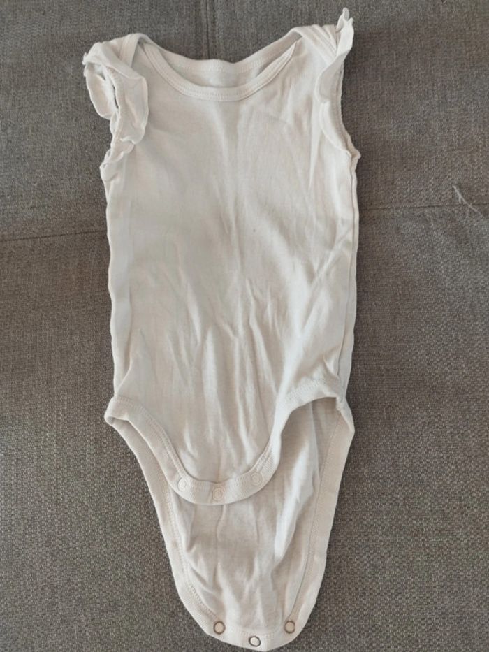 4 bodies manches courtes - photo numéro 3