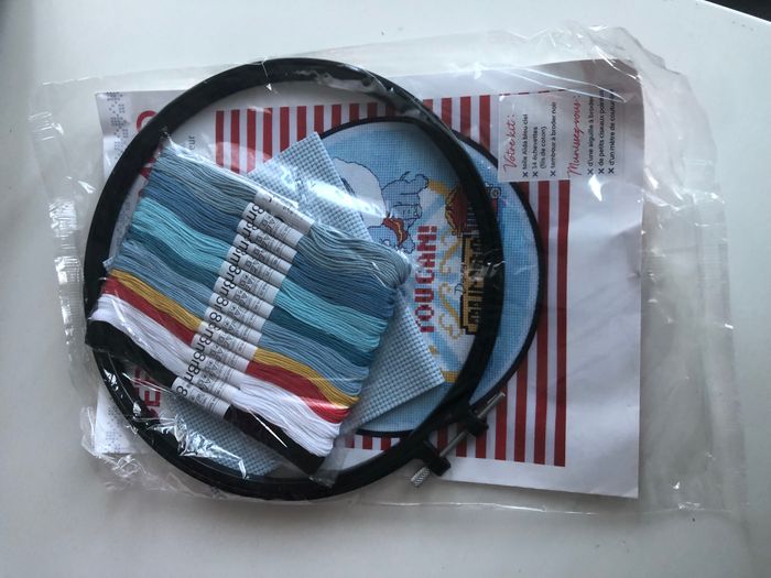 Kit point de croix Dumbo, Disney