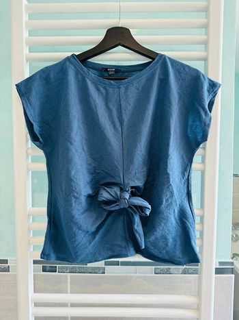 T-shirt nouée