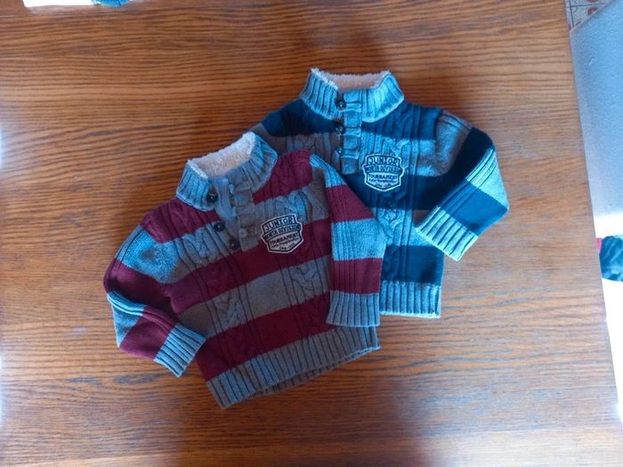 Lot de 2 pulls garçon taille 80