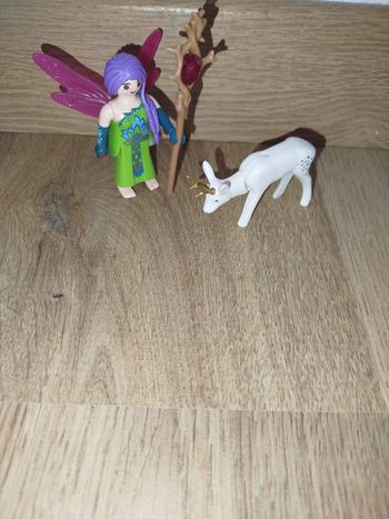 Fée avec son rêne Playmobil