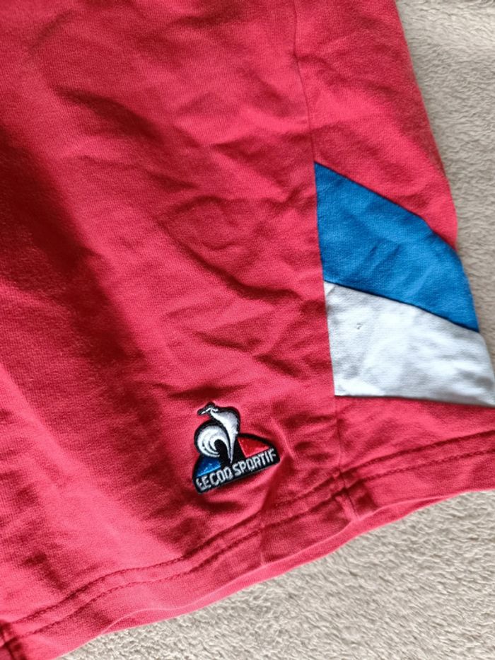 Short rouge Le Coq Sportif - photo numéro 2
