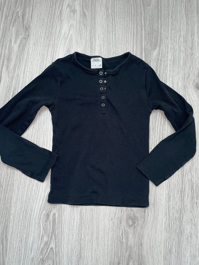 Haut ZARA 7 ans