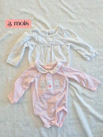 Lot 3 bodies 3 mois lapin et dentelle