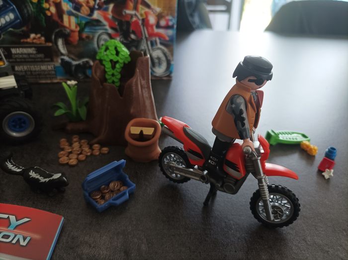 Lego City Action policier et voleur - photo numéro 4