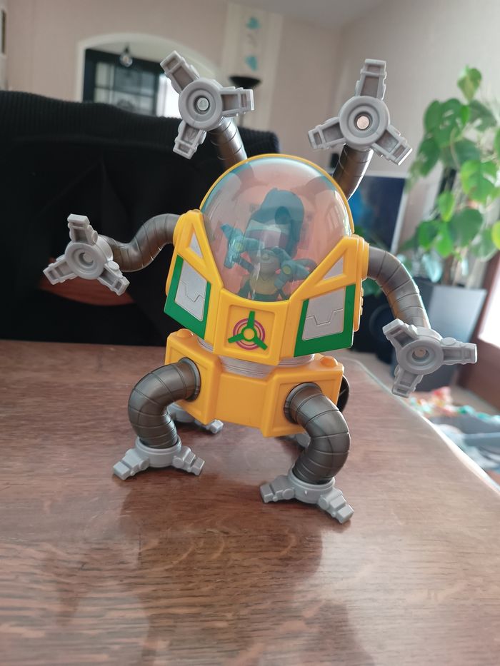 Robot pieuvre + Figurine articulée Octopus (Doc Ock) 10cm - Spidey et ses amis - photo numéro 7