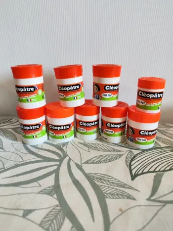 Lot de 9 colles cléopatre
