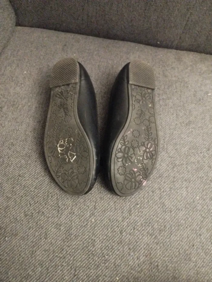 Ballerines noired - photo numéro 3