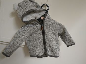 Veste avec capuche
