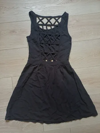 Robe noire xs