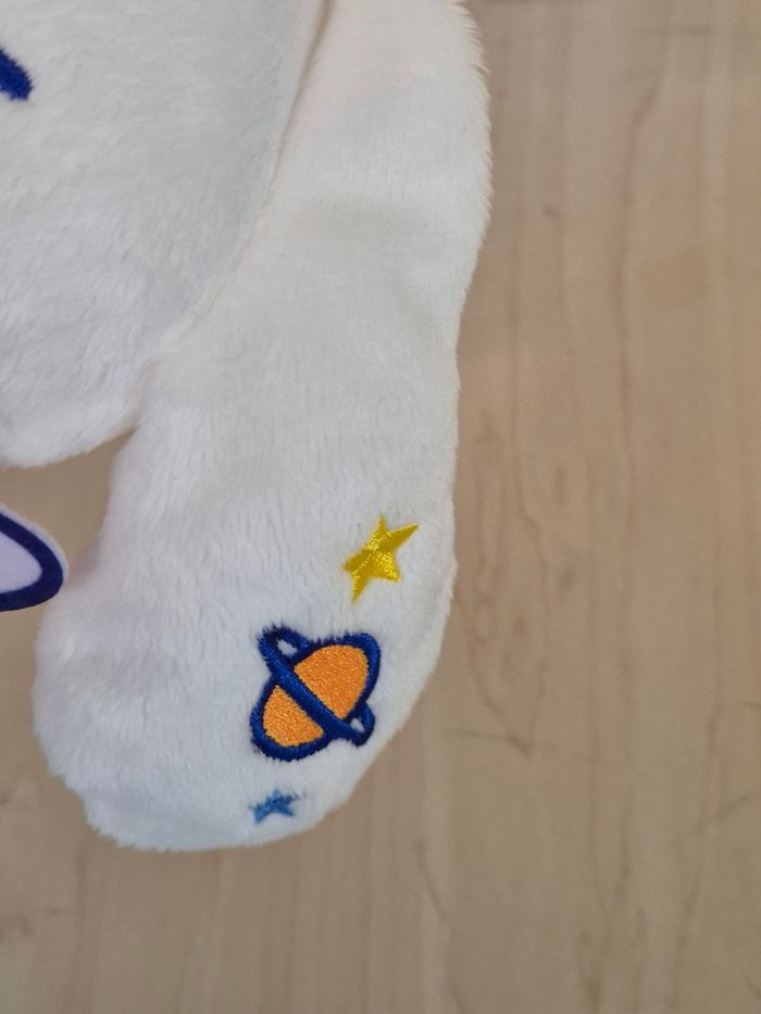 Petite peluche Sanrio Cinnamoroll "Cosmic Café" : orange - photo numéro 3