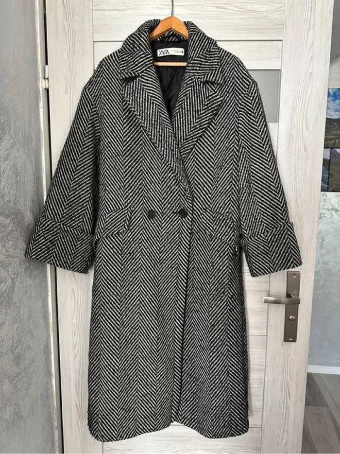 Manteau Zara long S oversize noir en très bon état