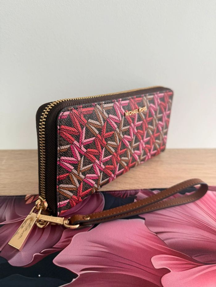 Grand portefeuille Michael Kors collection Jet Set marron/rouge/fushia/doré - photo numéro 2