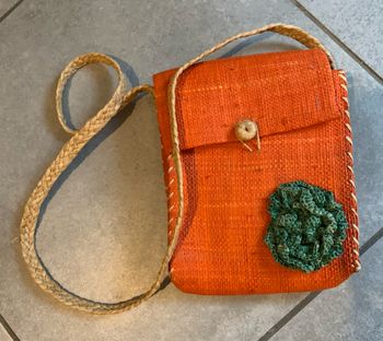 Petite sacoche en paille