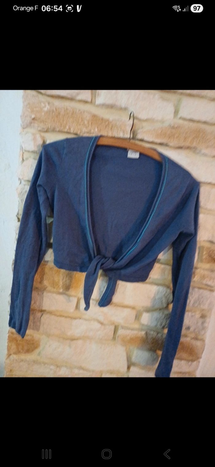 Boléro taille 14 ans