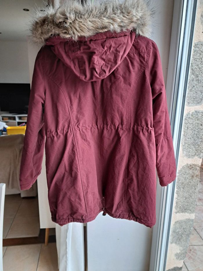 Manteau bordeaux - photo numéro 2
