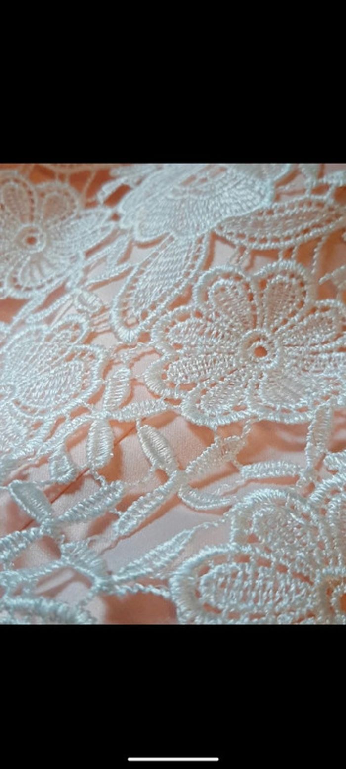 Robe de soirée avec volant - photo numéro 3