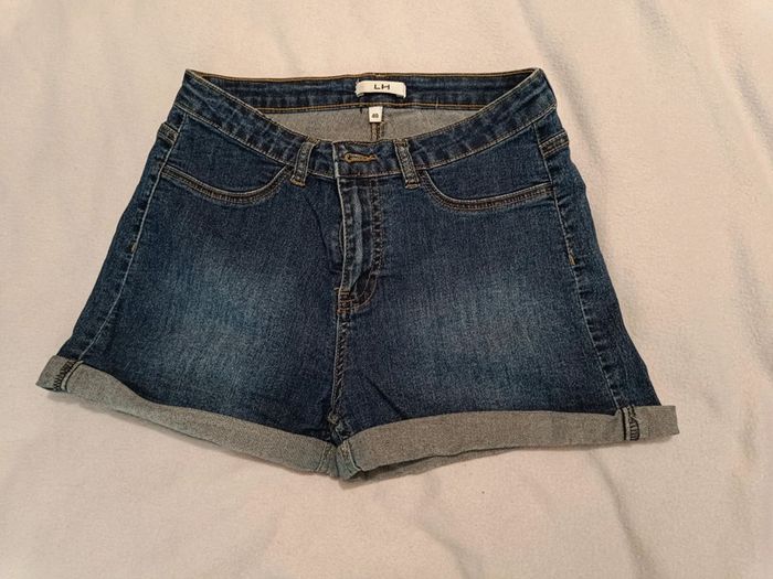 Short en jean bleu