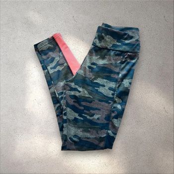 Legging de sport imprimé camouflage taille 36-38