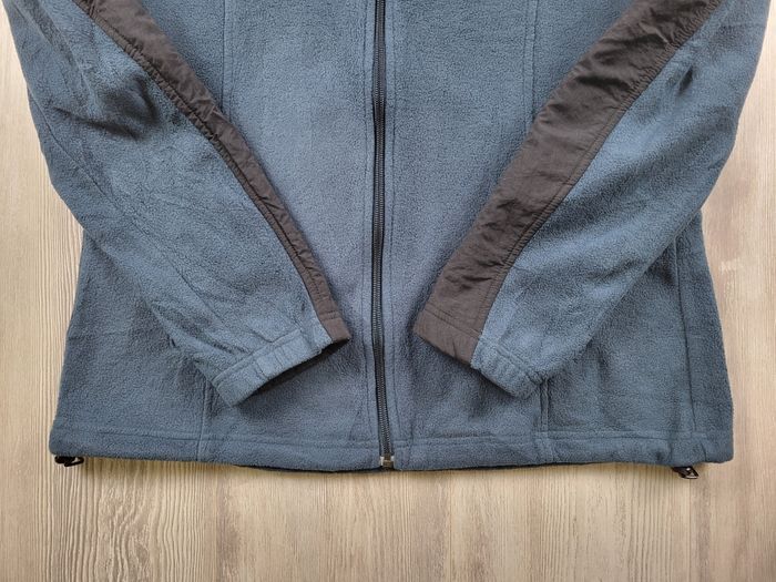 Veste doudoune Columbia femme – L – bleu nuit/noir – très bon état - photo numéro 4