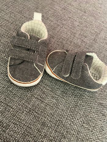 Chaussures bébé 3/6 mois