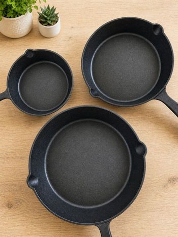 3 poêles en fonte 16,20 et 25cm