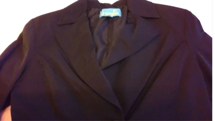 Veste noire legerement plastifie T 40 - photo numéro 3