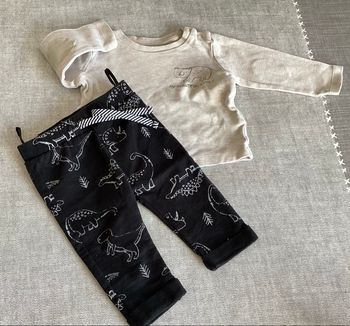 Pantalon molletonné et teeshirt m.longues 3 mois