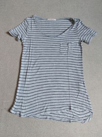 Tee-shirt manches courtes rayé noir et gris clair T.S - Camaïeu